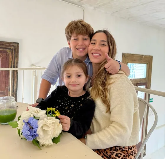 El cumpleaños sorpresa que le hicieron a Jimena Barón, a pocos días de que nazca su bebé