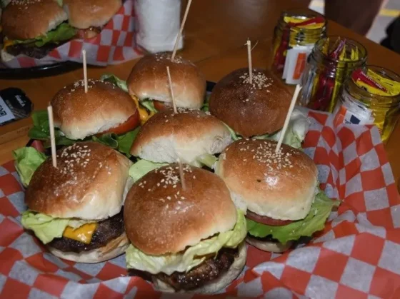 Salta celebra la Semana de la Hamburguesa con descuentos y concursos