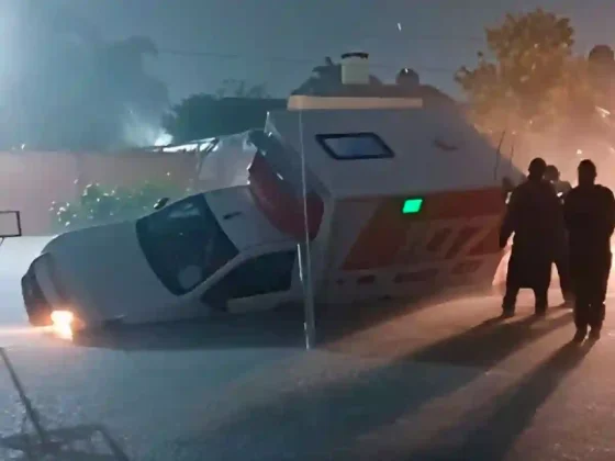 Feroz temporal en Santa Fe: suspendieron las clases en los colegios y hay evacuados por las inundaciones
