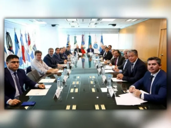 Gobernadores resolvieron convocar al Poder Ejecutivo a una reunión para consensuar una reforma fiscal