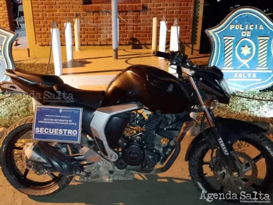 la policía les secuestró elementos que fueron luego reconocidos por los denunciantes.