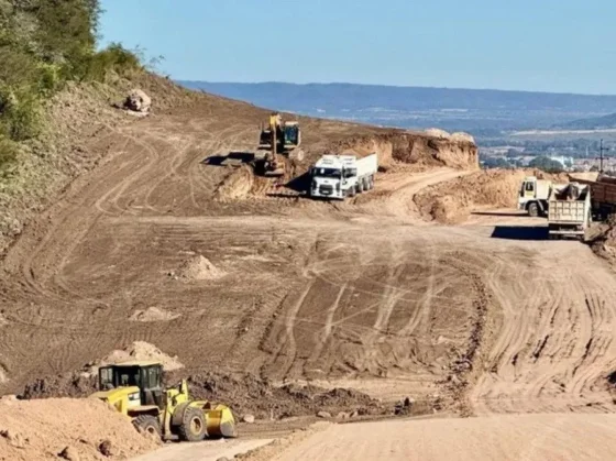 Continúa la construcción de la autopista que unirá Rosario de la Frontera con Yatasto