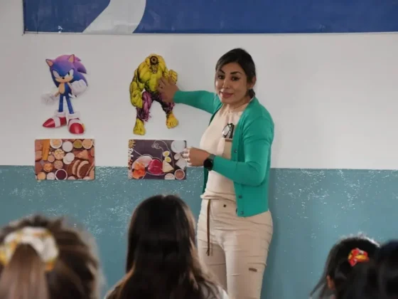 “Superhéroes saludables”: una propuesta que enseña a los chicos a comer mejor y cuidar sus dientes
