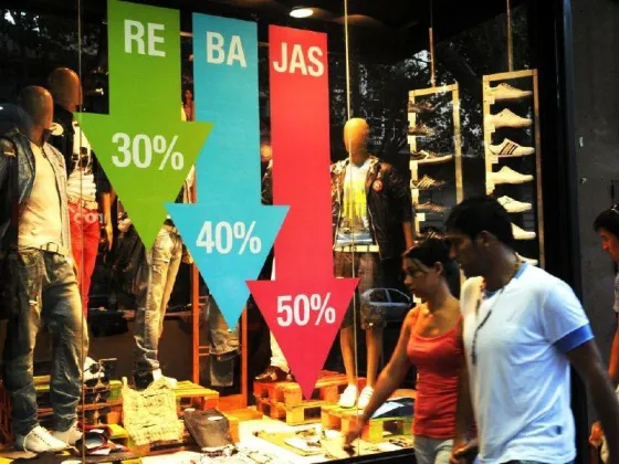 Por segundo mes consecutivo, cayeron en agosto las ventas de los comercios