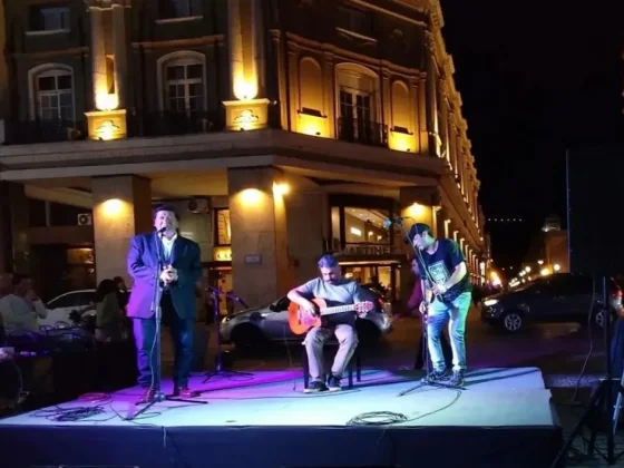 Salta rendirá un emotivo homenaje a Cuchi Leguizamón este viernes frente a su escultura