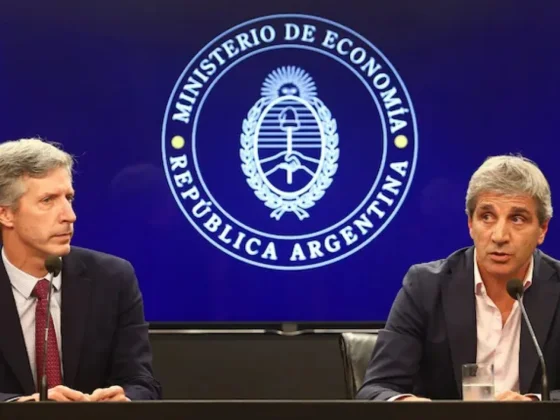 El Gobierno reinstala la restricción para vender dólares en la Bolsa para personas físicas