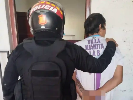 Detuvieron a un hombre con pedido de captura y secuestraron una moto adulterada en villa Juanita