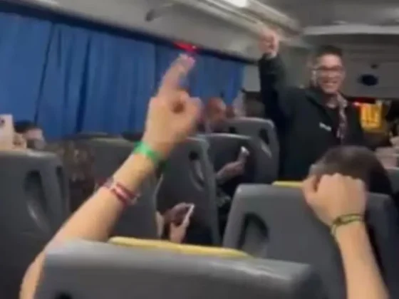 Investigan a estudiantes y a una agencia de viajes por cánticos antisemitas en Bariloche