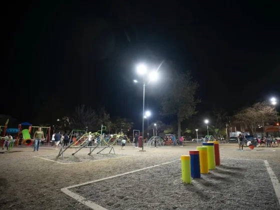 Reabrió la plaza Bernardo Frías con obras de modernización y más espacios para el deporte
