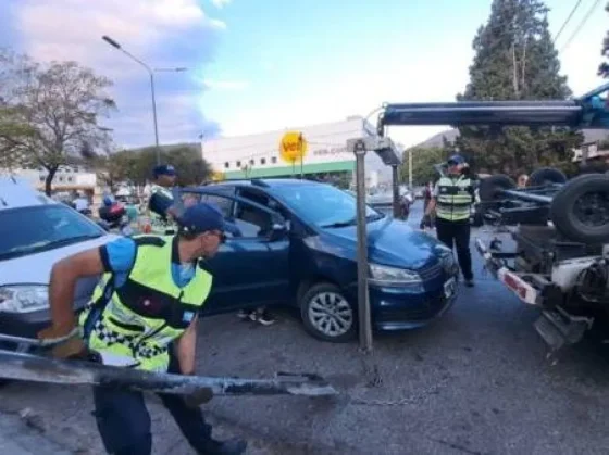 Conductor alcoholizado protagonizó un violento choque en Tres Cerritos