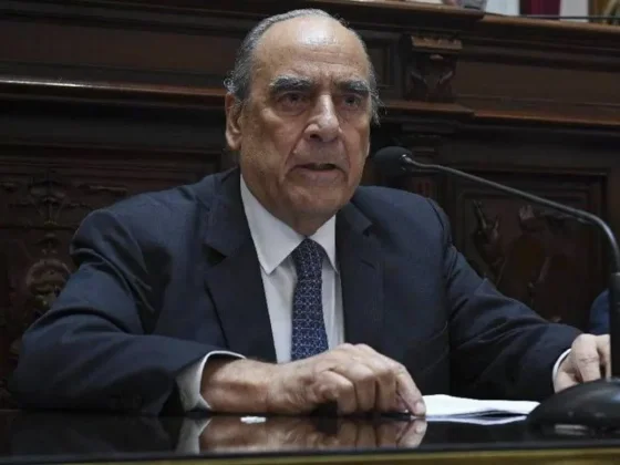 Guillermo Francos dejó la Jefatura de Gabinete y lo reemplaza Manuel Adorni