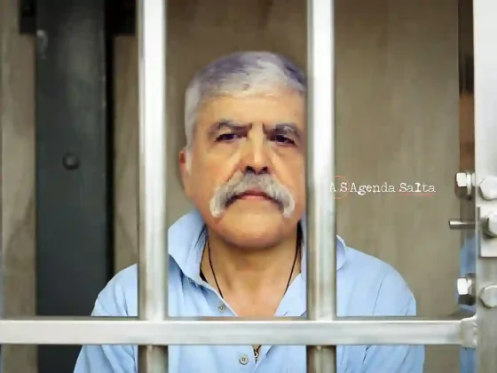 El Kirchnerista Julio De Vido se entregó y quedó detenido por la tragedia de Once