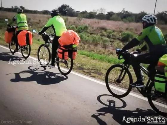 No tienen corazón: Le robaron la bicicleta a una bici peregrina de Cafayate