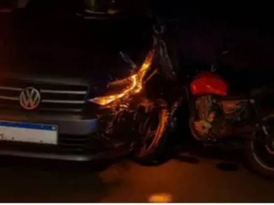 Un motociclista murió tras chocar de frente con una camioneta en la ruta 34, a la altura de Ballivián