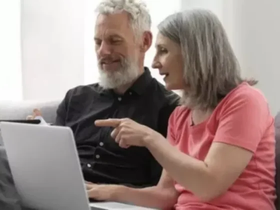 Se dictará un curso sobre alfabetización en inteligencia artificial para mayores de 50 años