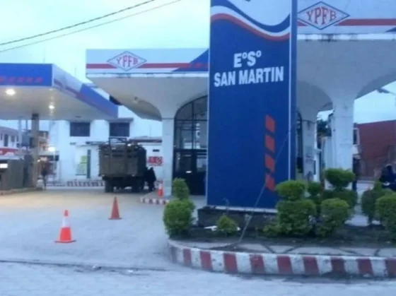 Estación de servicio de YPFB, en Yacuiba.