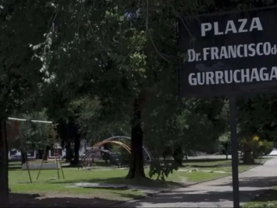 Hallan muerto a un hombre en la plaza Gurruchaga