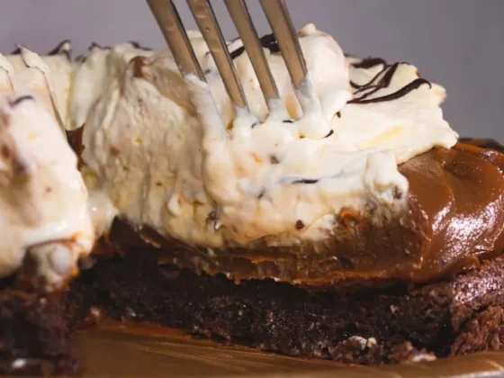 Marquise saludable de chocolate: sin harina, sin azúcar y listo en minutos