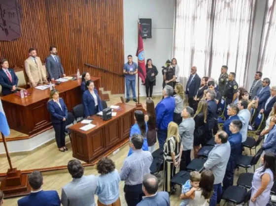 Concejo Deliberante: Cinco libertarios asumen y desafían al oficialismo con agenda contra impuesto