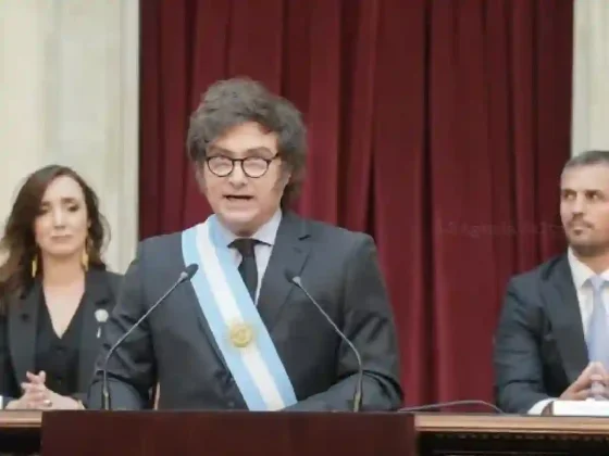 El Gobierno prepara el llamado a extraordinarias y busca blindar la reforma laboral en el Congreso