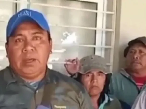 Comunidades originarias mantienen toma en la Municipalidad de Banda Norte por deudas laborales