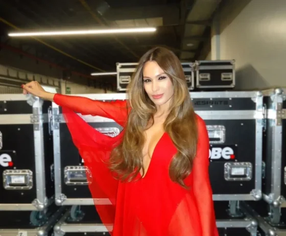 Pampita y María Becerra, fuerza colectiva en el Monumental