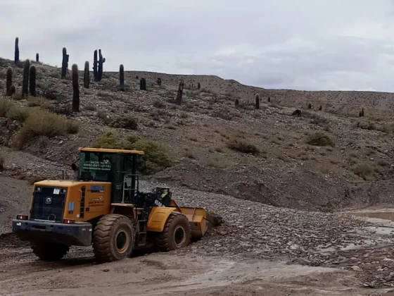 Las lluvias intensas dificultan el tránsito en rutas de Salta