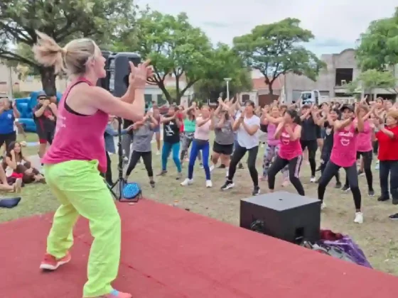 Salud al aire libre: vecinos accedieron a controles y asesoramiento en Tres Cerritos