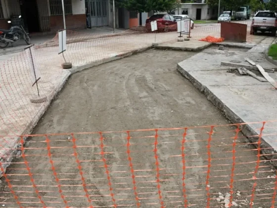 En Miguel Ortiz se repararon losas que no cumplían con las normas viales