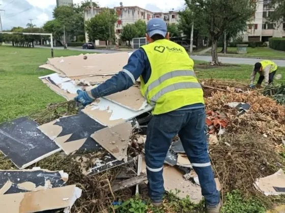 En Villa Palacios se limpió un basural que afectaba la salud de los vecinos