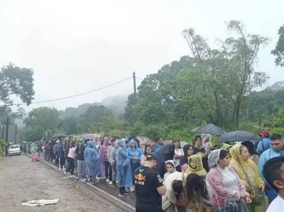 Colapso en el cruce fronterizo por la creciente del Bermejo