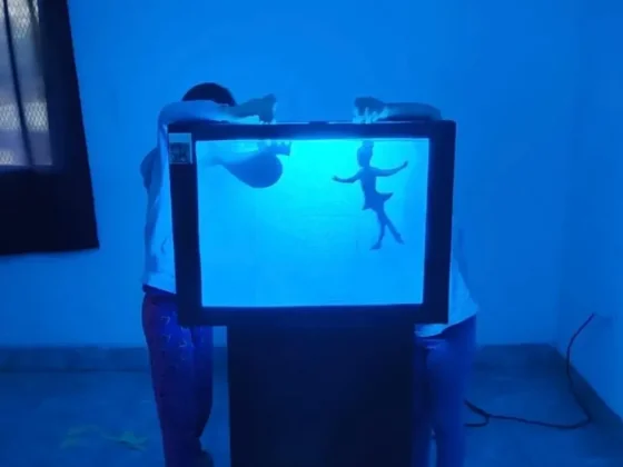 “Luces, escena… y a jugar”: así se vive el teatro en los barrios este verano