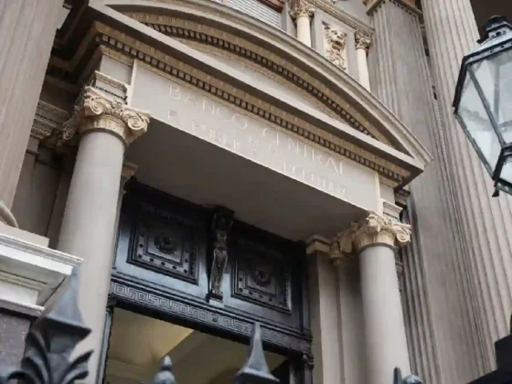 ““Había gente arriba toda entongada”: revelan conexiones en la compra de dólar oficial en el gobierno de los Fernández