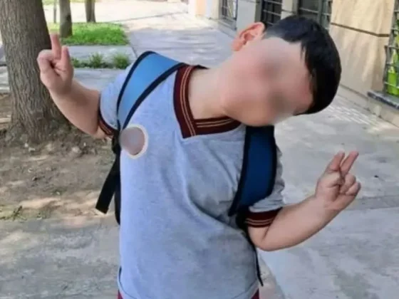 Bastian mostró una leve mejoría y pudo estar varias horas sin respirador