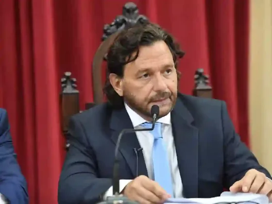 Gustavo Sáenz reveló “amenazas” para que los peronistas no aprueben la reforma laboral