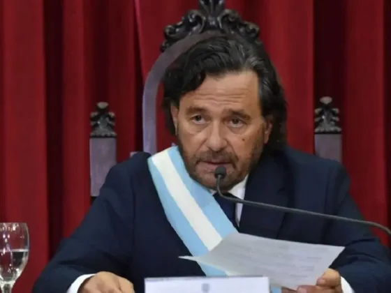 Sáenz anunció 1.600 viviendas y casi $300 mil millones para obra pública en 2026