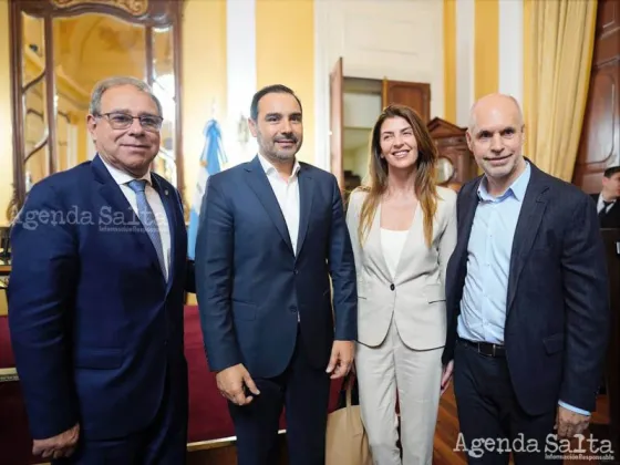 Eduardo Tassano, Gustavo Valdés, Bettina Romero y Horacio Rodriguez Larreta.