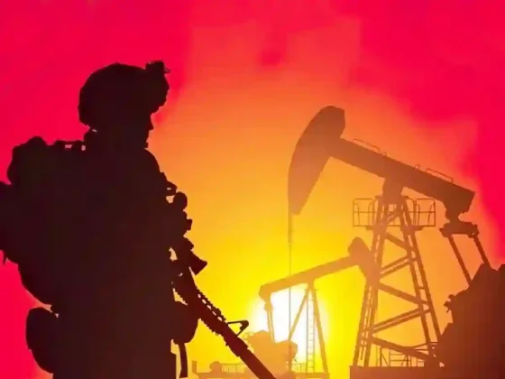 Guerra en Medio Oriente: el petróleo saltó otro 5% y el índice del miedo alcanzó un récord en tres meses y medio