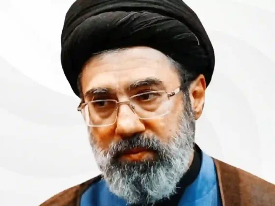 Irán: el hijo del ayatollah asesinado Alí Jamenei fue elegido como el nuevo líder supremo