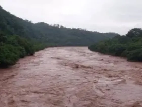Crecida del río Bermejo: cortaron por tercer día el Paso de Chalanas y temen un fuerte impacto en el Chaco salteño