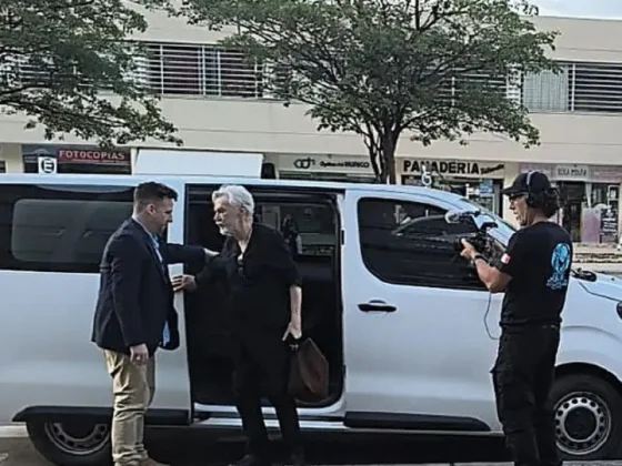 El padre de Cassandre Bouvier declaró y apuntó contra irregularidades en la causa