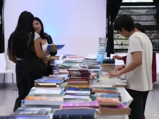 Sumate a la 2° colecta de libros y apuntes del nivel superior