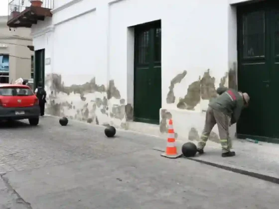 La Municipalidad continúa embelleciendo el casco histórico de la ciudad