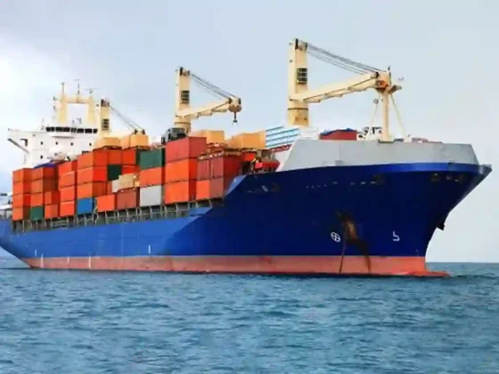 El superávit comercial se redujo a u$s788 millones en febrero