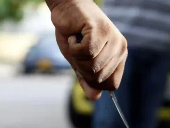 Quiso ayudar y casi lo matan: salteño fue apuñalado por defender a una joven que pedía auxilio