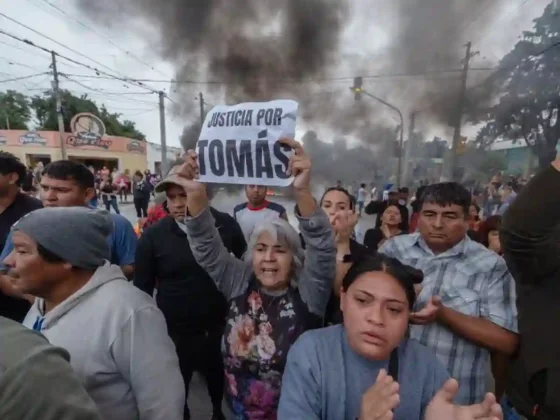 “Justicia por Tomás”: padres del niño atropellado en La Merced marchan a la Legislatura