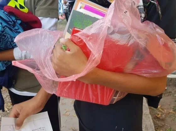 Metán restringe el uso de mochilas en una escuela por amenazas de tiroteo