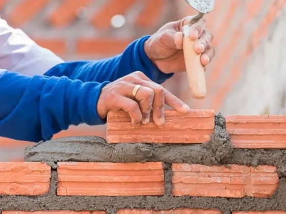 El municipio lanzó nuevas búsquedas laborales para turismo y construcción