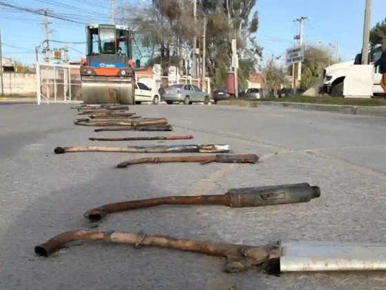 Destruyeron 40 escapes ruidosos: "están prohibidos por la molestia que ocasionan"
