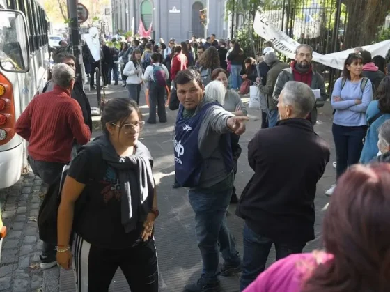 El Gobierno cruzó la marcha universitaria y habló de “movilización opositora”